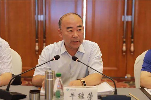 公司2018年运检技术亮点交流会暨年中安全生产座谈会在乌海召开