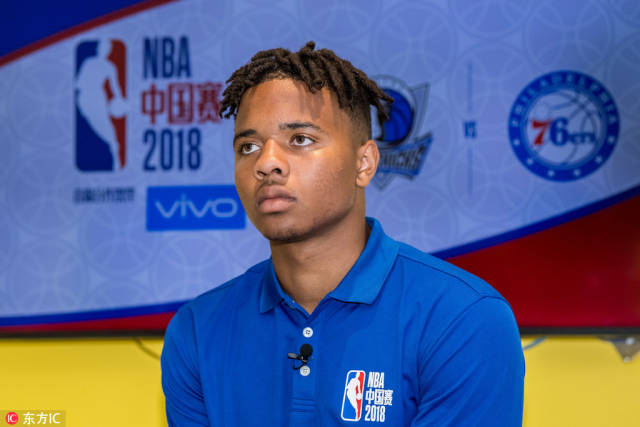 高清图:状元富尔茨现上海nba乐园 为中国赛热场