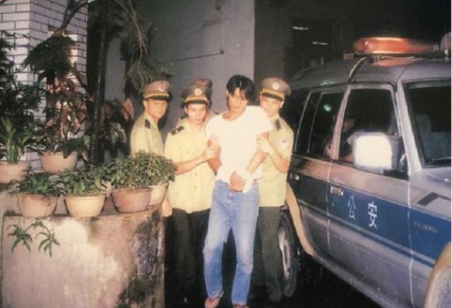 他是张子强的小弟,不赌不嫖只买房,被抓后说出实情让人哭笑不得