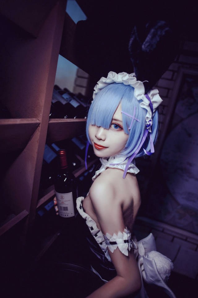 从零开始的异世界生活cosplay 性感雷姆