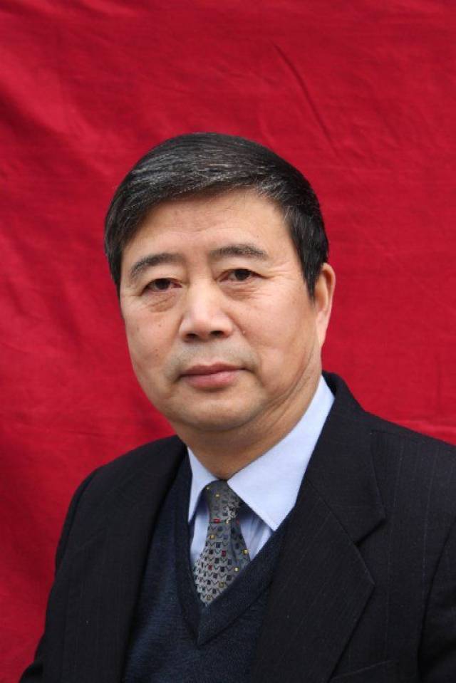 江秀成:咳嗽,哮喘,肺胀 (慢支炎,肺气肿,支气管哮喘)的中医治疗