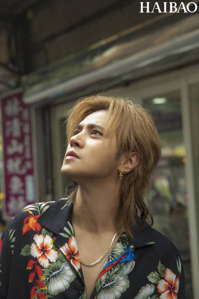 t.o男团时尚大片魅力值爆表 与罗志祥共同上演"侧颜杀"
