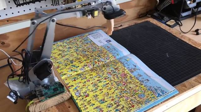 redpepper打造了一台寻找《沃利在哪儿》的ai机器人