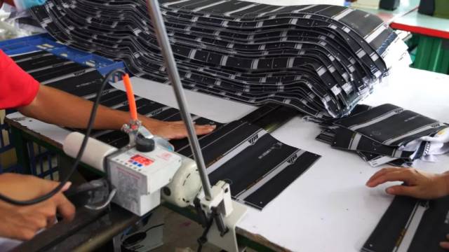 工厂探秘:一双极好的运动鞋垫是怎样诞生的?