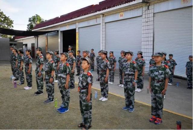 福州高炮基地男生宿舍图片