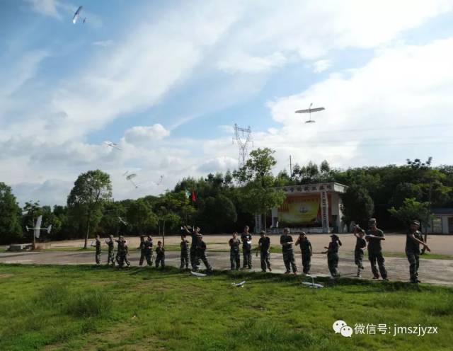 2018年台山市国防教育基地第五期军事夏令营