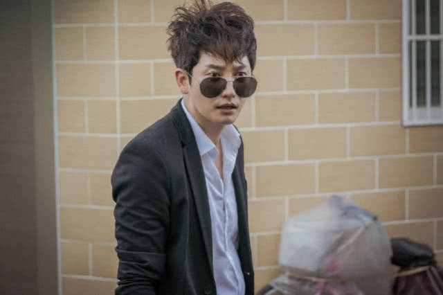 宋智孝 朴施厚新剧《可爱恐怖》预告出炉,剧情设定超有趣