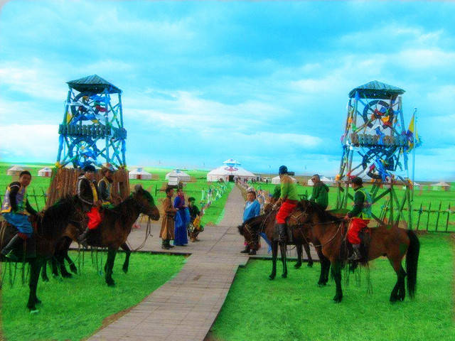 南陽旅遊推薦〢越野車馳騁草原,探秘馴鹿部落,享13項草原活動.