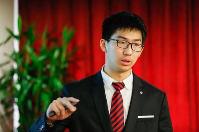 王瑜亮 上海交通大学附属中学学生 2017年"英才计划"