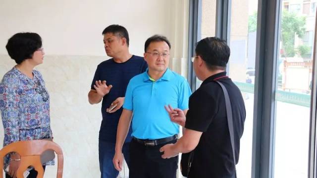 调研动态关上街道人大工委领导一行到花田社区人大工作站考察学习