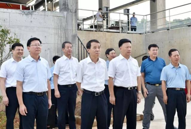 8月10日晚和11日上午,宜春市委书记颜赣辉和市委副书记,市长王水平率
