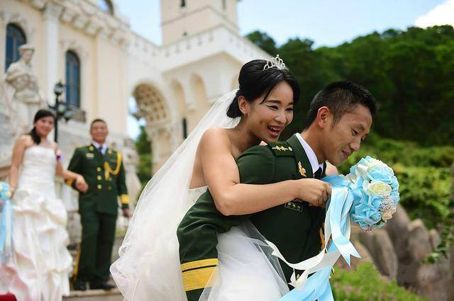 张馨予嫁给了军人,军婚结了可就不能离了,这是真的吗?