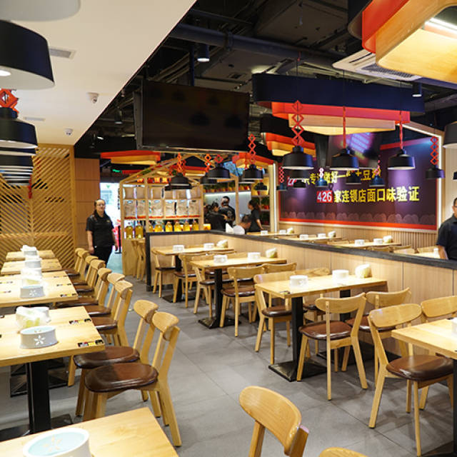 开土豆粉快餐店的选址小窍门