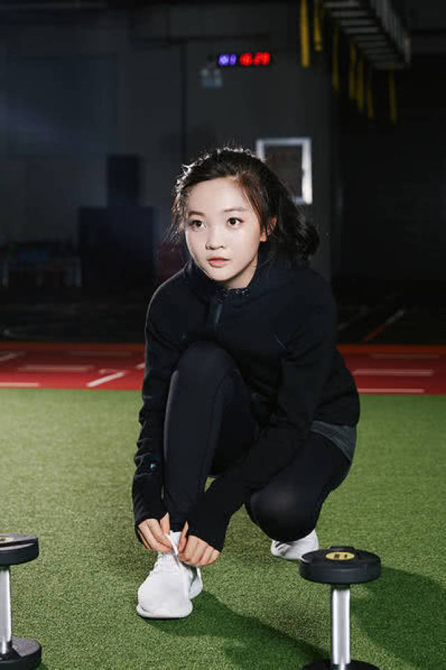 时隔十年,张艺谋首次正面回应奥运假唱事件,网友:可怜林妙可背了十年