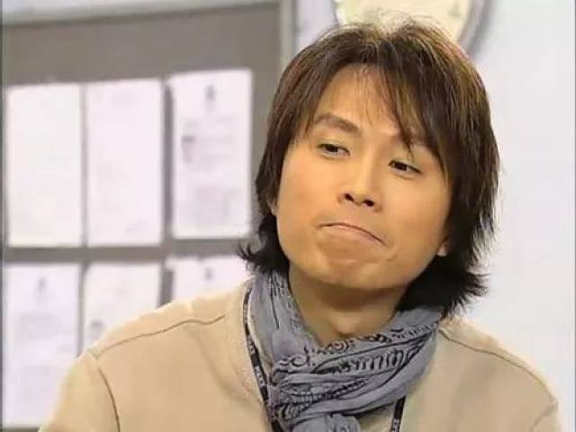 黄子华,应该没人比你更"贱"了.