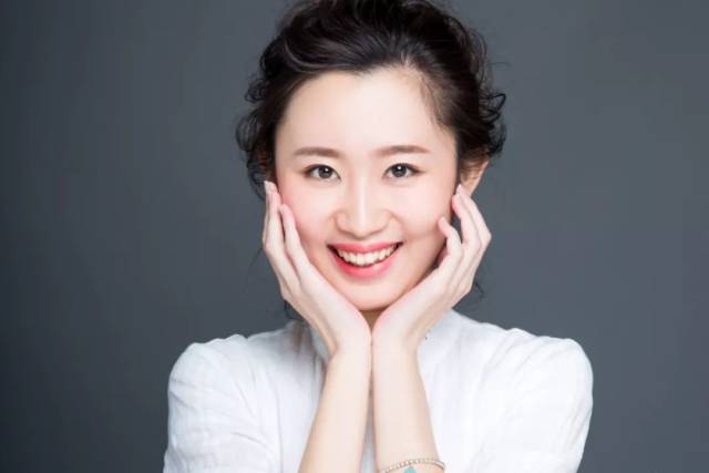 998主持人心者,方丽将变身"警花"和小朋友,大朋友一起参观交警指挥