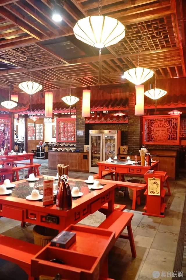 只有成都姑娘才能找到的火锅店,江湖人称"成都驻昆明办事处"