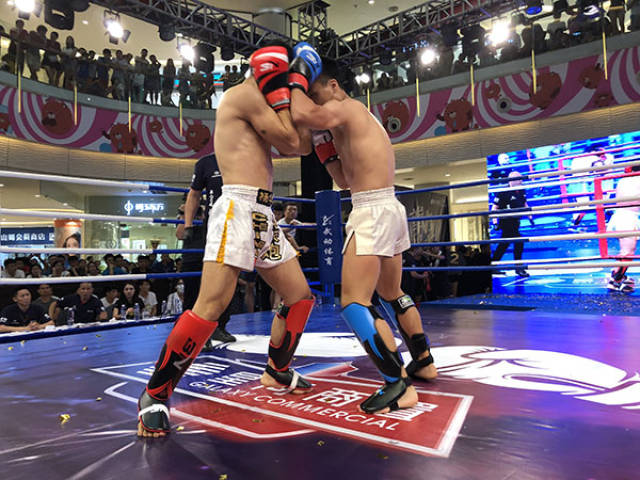 拳力出击 2018决战星河自由搏击大赛战火点燃