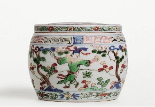 明代万历五彩瓷器特点，真品与赝品的主要区别_搜狐网