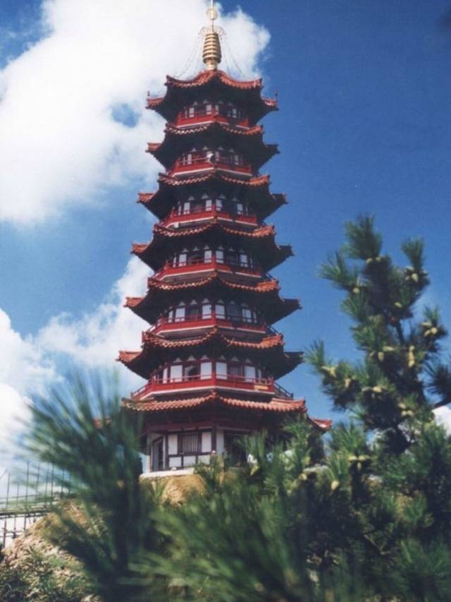 烟台驴友相邀重登塔顶(塔顶俗称塔山),寻觅芝罘眺,满心欢喜