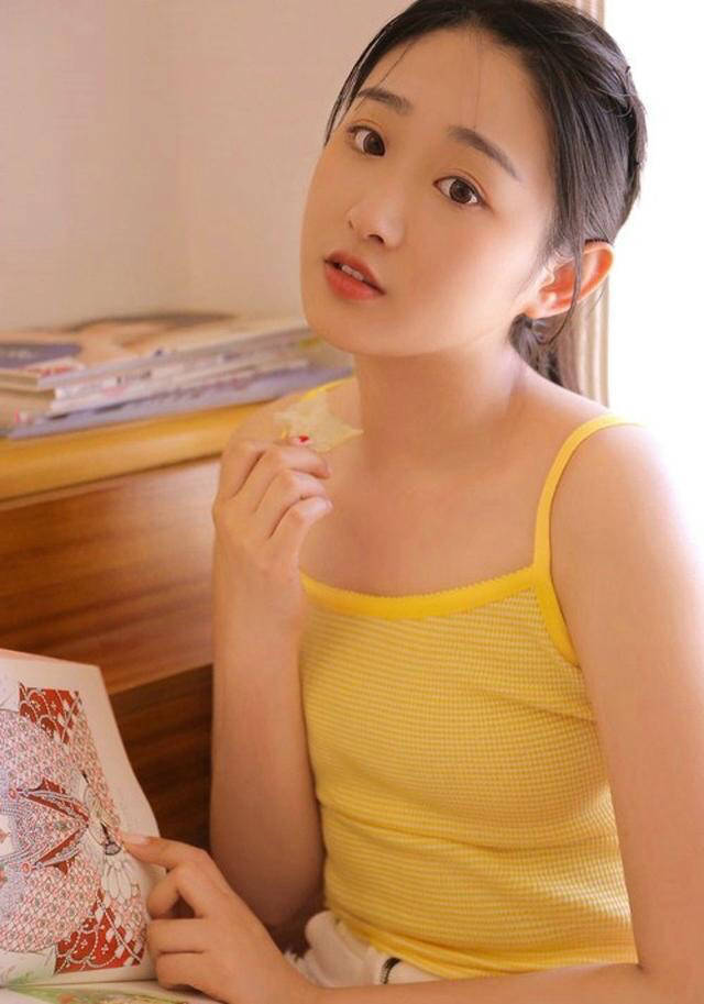 清纯无敌!一组可爱学妹