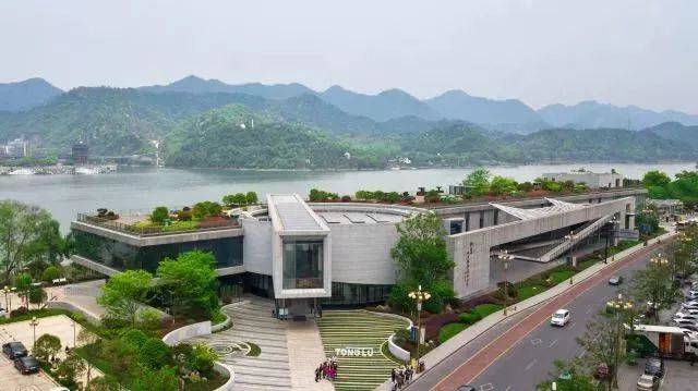 福利桐庐城市规划展示中心不午休丨行政服务中心体验消防vr