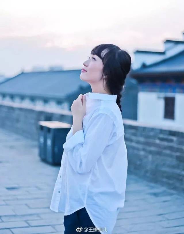 45°抬头看天