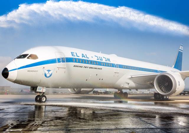 复古涂装波音787-9正式交付以色列航空