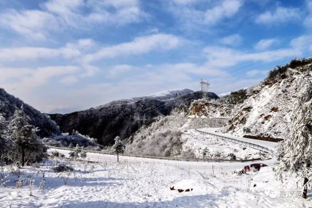 清溪文庙广场 我爱汉源 因为,这里有 我太多的回忆 雪裹雾锁泥巴