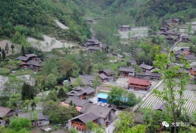 交通线路 绵阳—北川新县城—禹里镇—墩上乡—青片乡—西窝羌寨 1