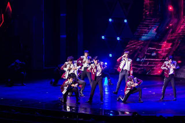 O澳门演唱会惊喜开唱,澳门威尼斯人金光综艺馆