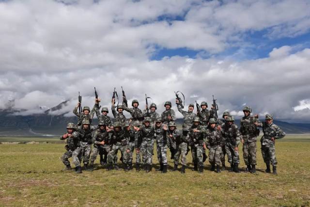 高原风景线,警卫兵有着不一样的坚守