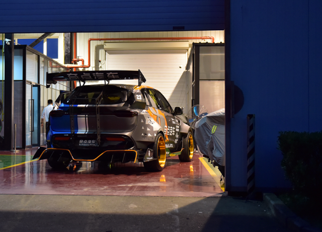 独家揭秘奇点汽车is6 pro改造过程,智能汽车改装到底怎么玩?(上)