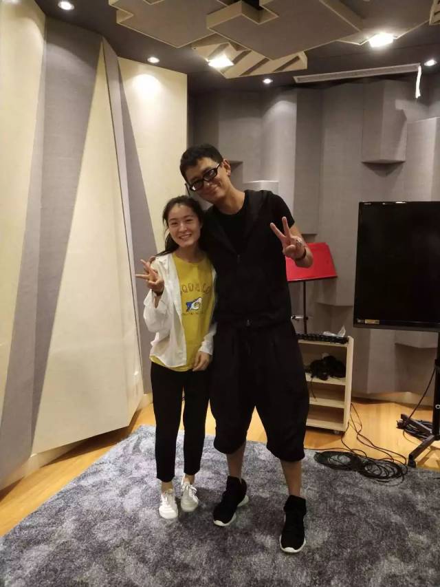 TVB配音演员张艺老师交流会,妹纸多的坐不下