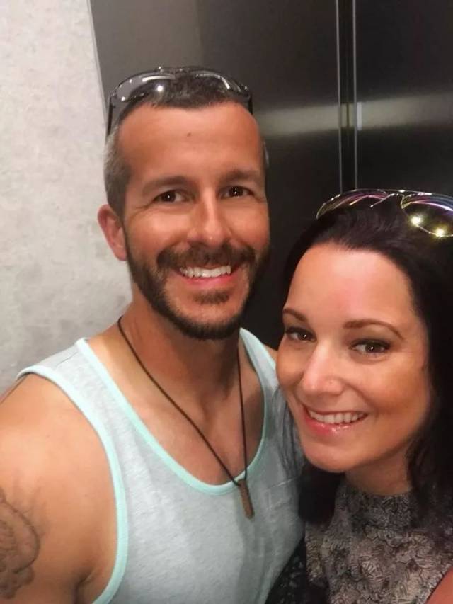 在美国科罗拉多州,有一个名叫shanann watts的女人,shanann是一个生活