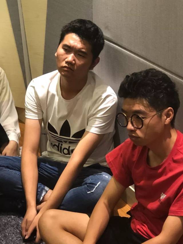 TVB配音演员张艺老师交流会,妹纸多的坐不下