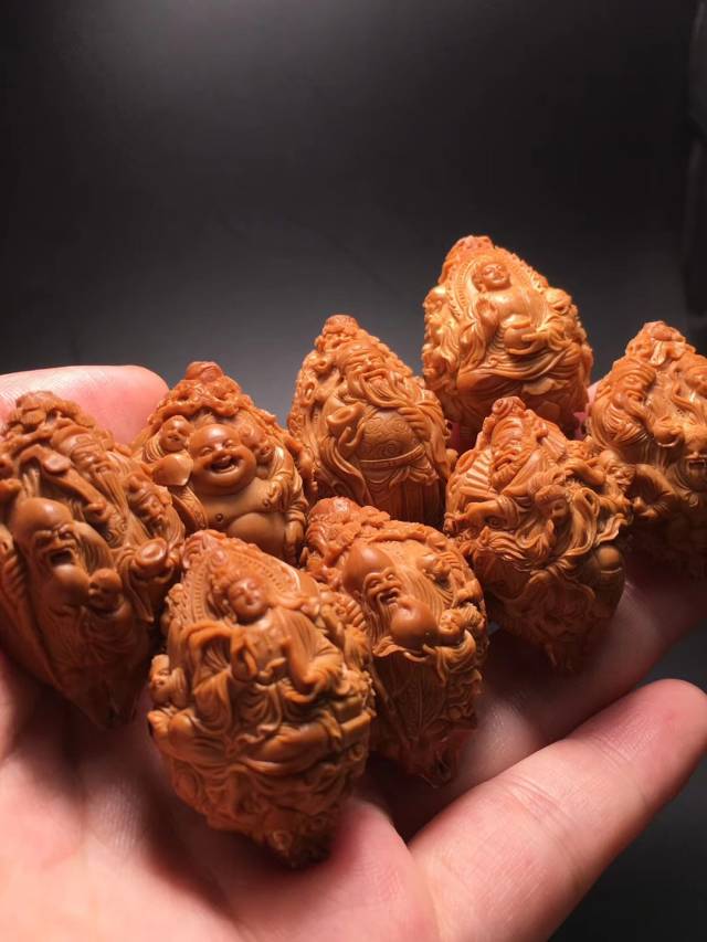 一休阁核雕:核雕界极品重器 大四花【天上人间】
