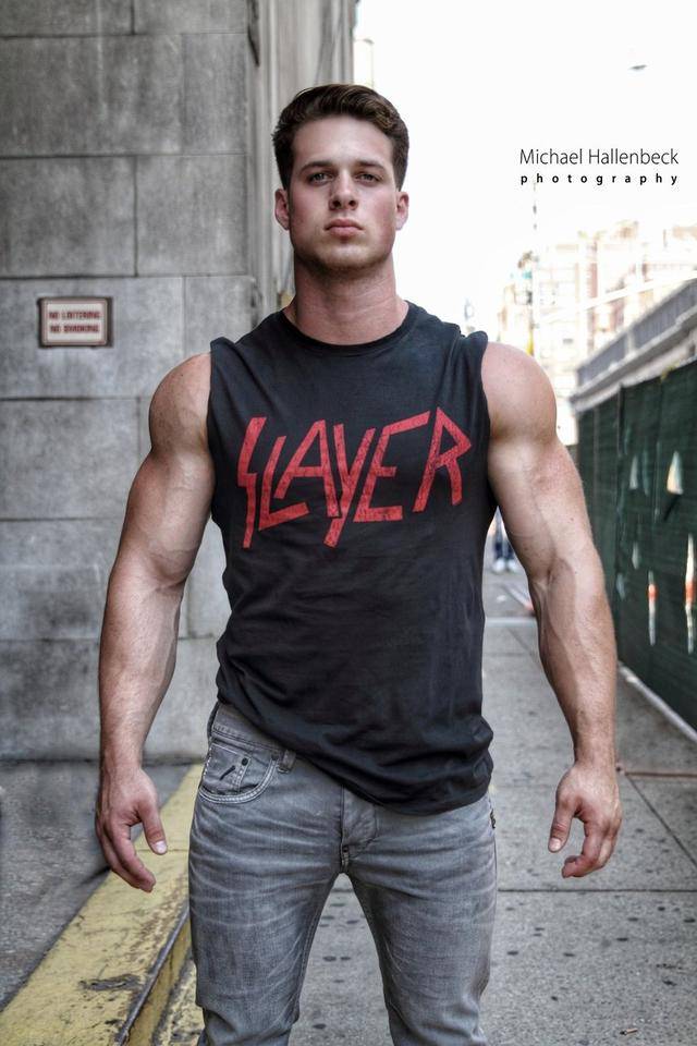 24岁的健身模特nick sandell,肤白貌美