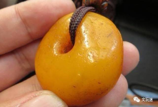 贵族蜡也有真的,藏蜡假的有很多……一张表格教您看懂老蜜蜡