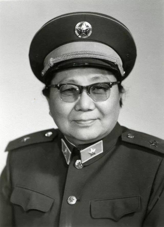 【党史博览】李开芬:活埋坑前遇救的故事_手机搜狐网