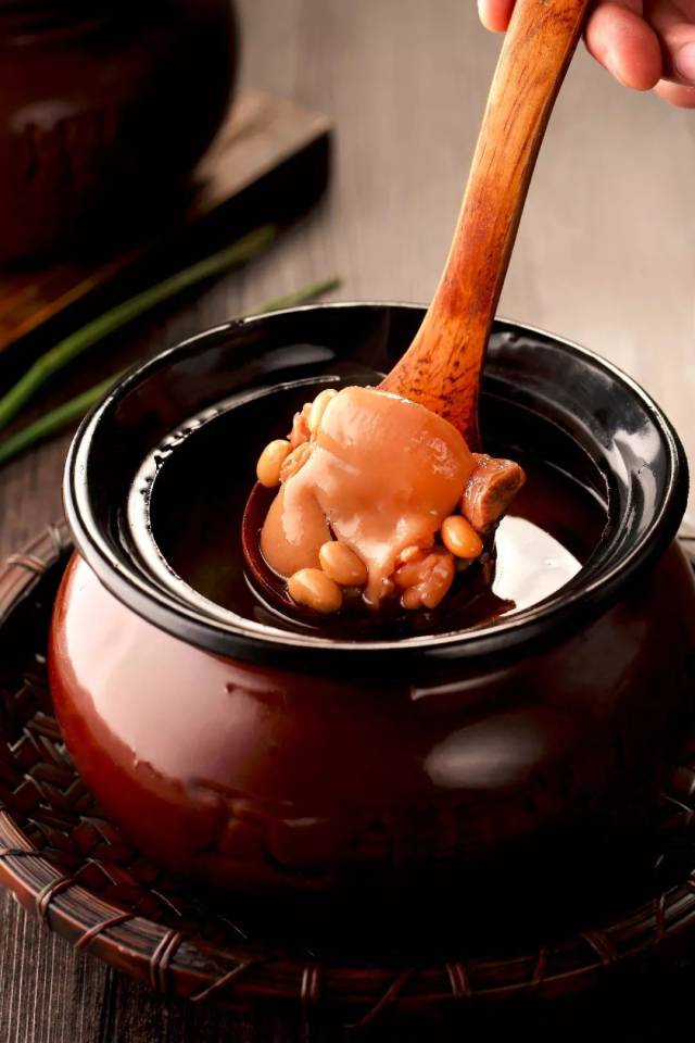 够!"撩胃狂魔"的瓦罐煨汤正式坐落温州!-美食频道-手机搜狐