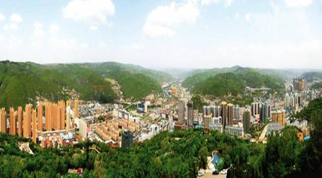 主流媒体看灵石 见证改革开放40年山城巨变