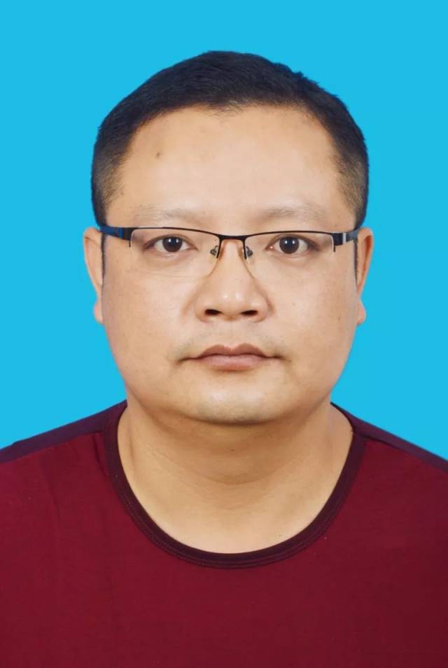 他就是老冯 繁昌县市场监督管理局 办公室主任