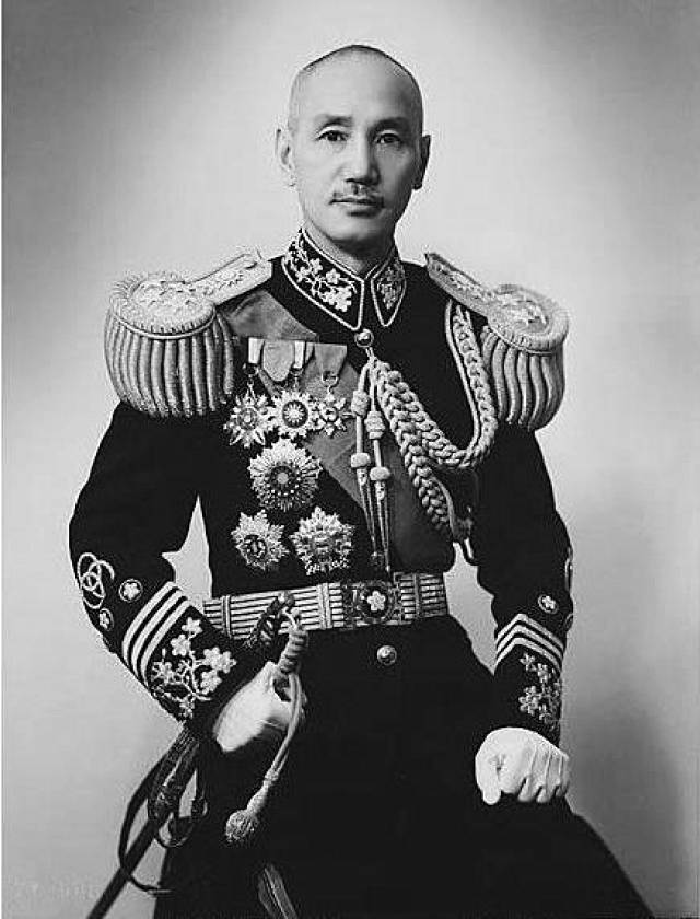 滑天下之大稽,蒋介石竟然被叫成常凯申