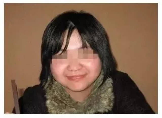 陈坤儿子终于露面了,他的妈妈也算是娱乐圈未解之谜了吧