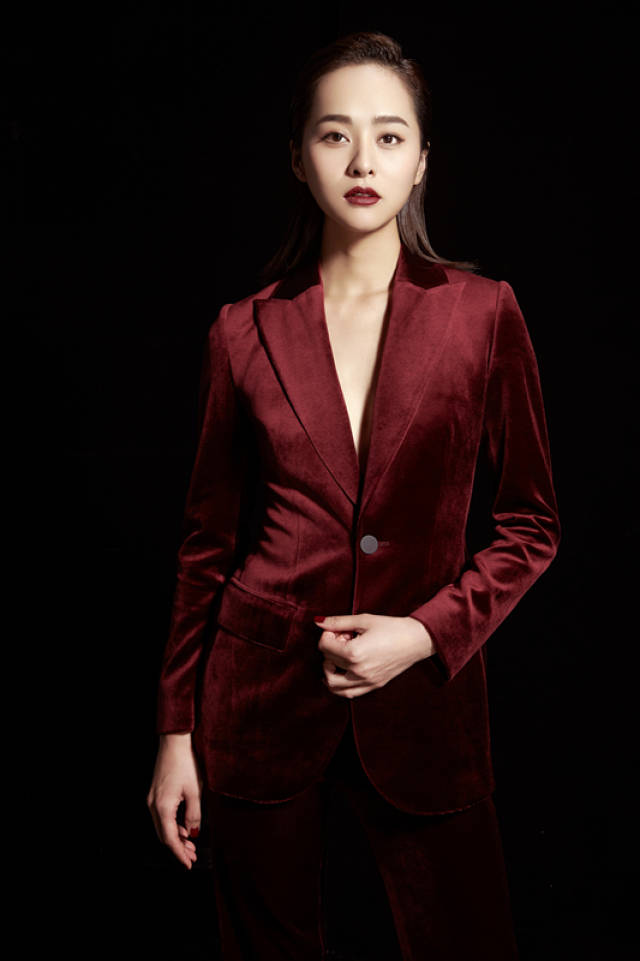 山海蓝图热拍程琤演绎北钢劳模精神