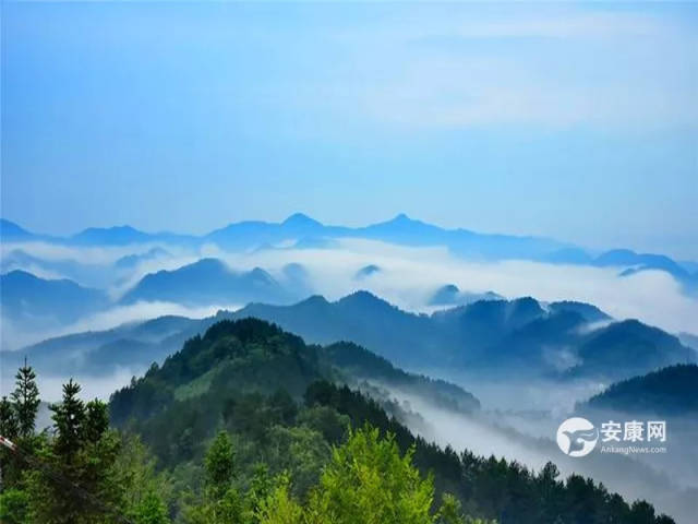 安康 女娲山云海 一次心灵的旅行(组图)