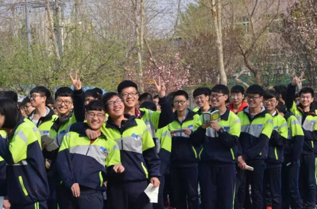 因"千年大计"而备受瞩目,雄县中学校长坚持"讲好自己的教育故事"