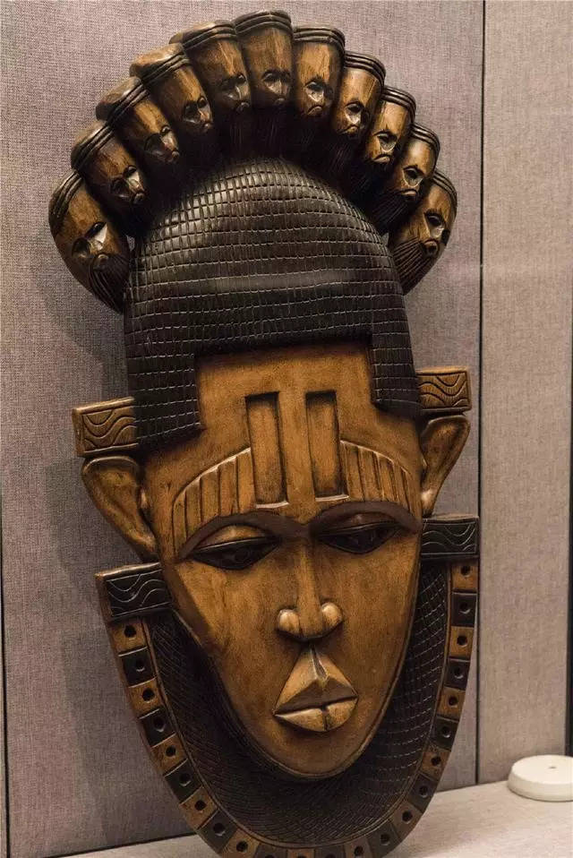 "给你个眼神自己体会!"表情包,神奇动物……非洲赠我"国礼"大观