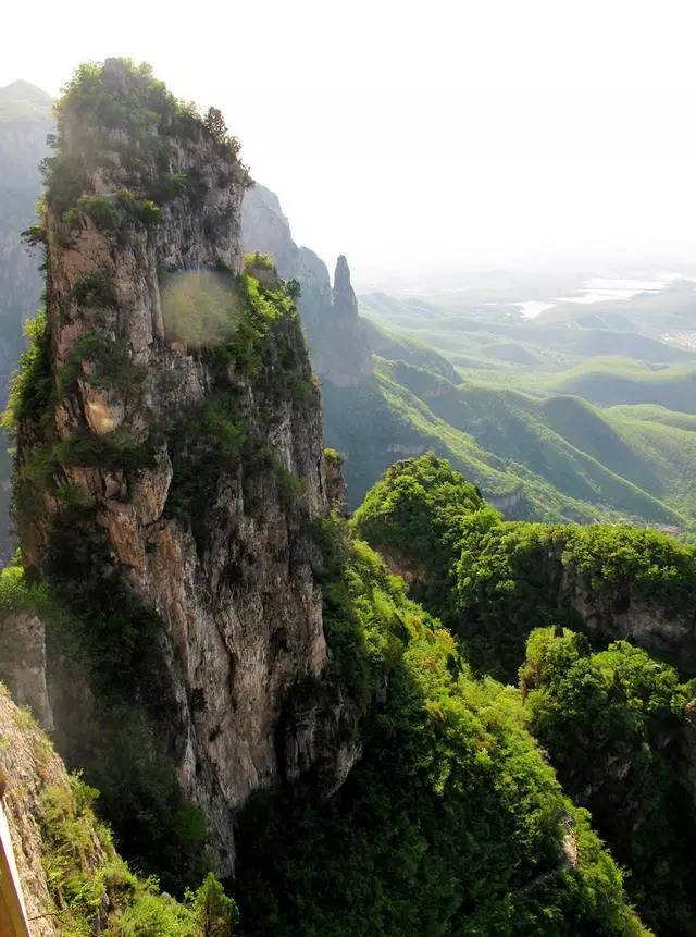 【热点景区】因为一首诗爱上一座山,这个不到1300米的山峰,因一首唐诗